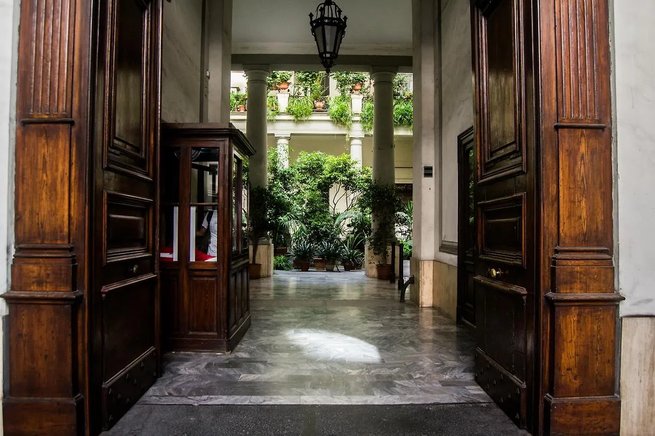 Civico 7 Bed & Breakfast Naples 3*,  Italy